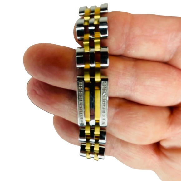 R.H. Macy Mens Two Toned Stainless Steel Metal Link Diamond Bracelet 9” Long - Picture 7 of 16